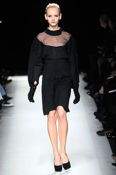 Look 21